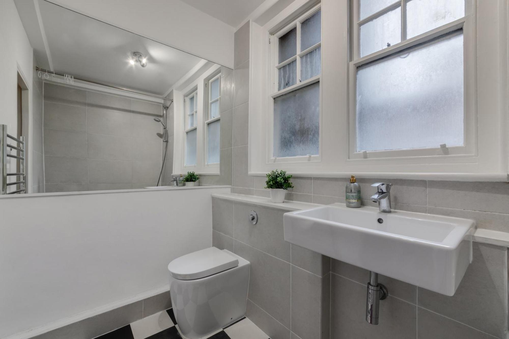 Spacious 1 Bed Apartment- Close To Kings Cross Station London Ngoại thất bức ảnh